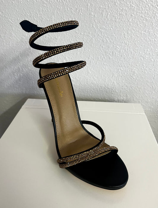 Black Wrap Around Heel